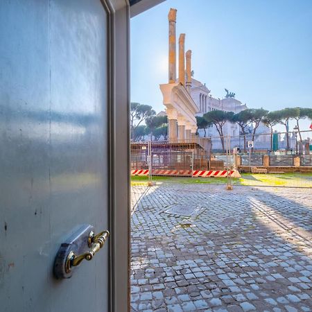 Elegant And Luxury Apartment @Altare Della Patria Rome Exterior photo